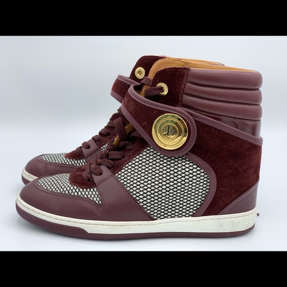 Barely wore sneak wedges - Picture 2 of 4